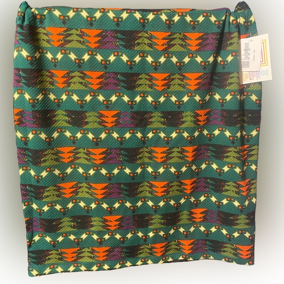 LuLaRoe Dresses & Skirts - LuLaRoe Cassie Skirt